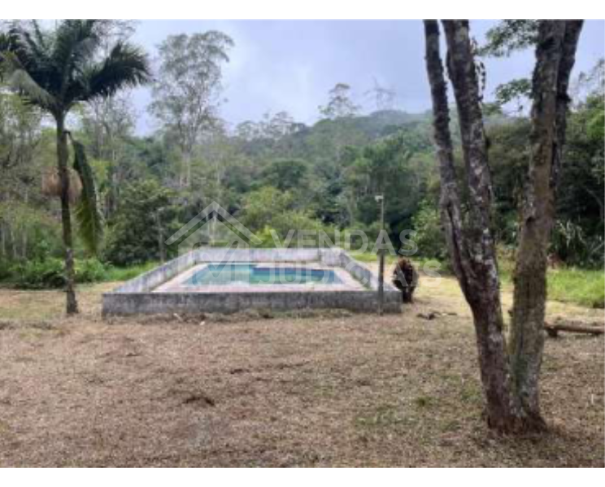 Foto de LEILAO_CHACARA_EMBURA