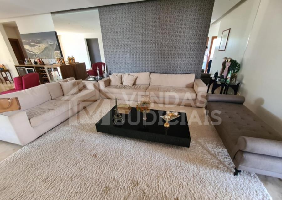 GOIANIA Casa Residencial com 360,85m² | Alto Padrão, localizado em Goiânia - GO
