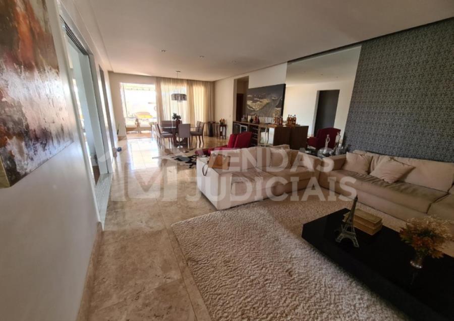 GOIANIA Casa Residencial com 360,85m² | Alto Padrão, localizado em Goiânia - GO