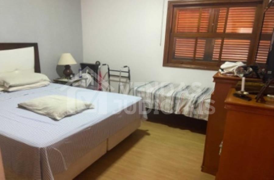 leilão condomínio colonial vale do sol tremembé Casa com 479,48m² no Condomínio Colonial Vale do Sol, localizado em Tremembé - SP, bairro Caminho Novo