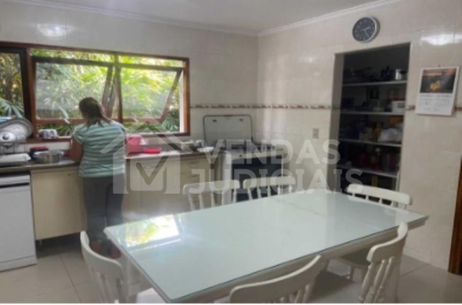 leilão condomínio colonial vale do sol tremembé Casa com 479,48m² no Condomínio Colonial Vale do Sol, localizado em Tremembé - SP, bairro Caminho Novo