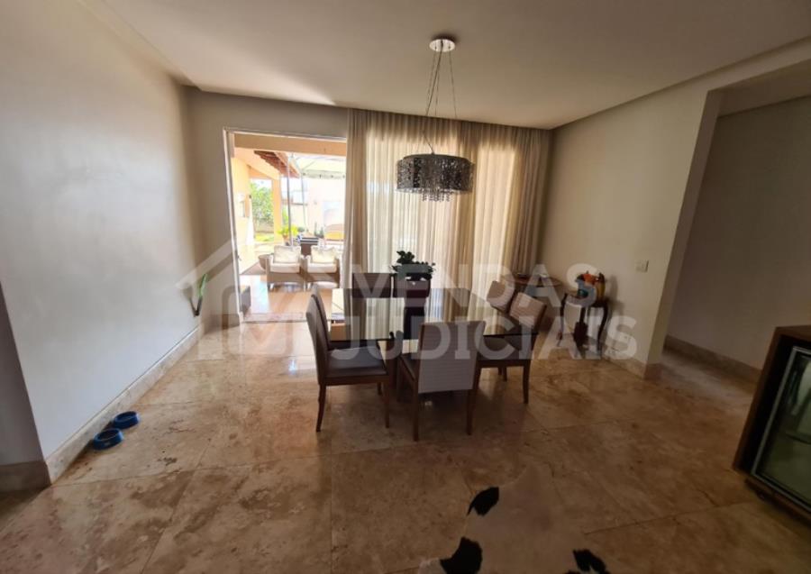GOIANIA Casa Residencial com 360,85m² | Alto Padrão, localizado em Goiânia - GO