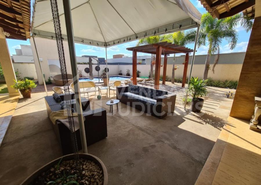 GOIANIA Casa Residencial com 360,85m² | Alto Padrão, localizado em Goiânia - GO