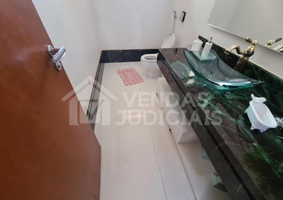 GOIANIA Casa Residencial com 360,85m² | Alto Padrão, localizado em Goiânia - GO