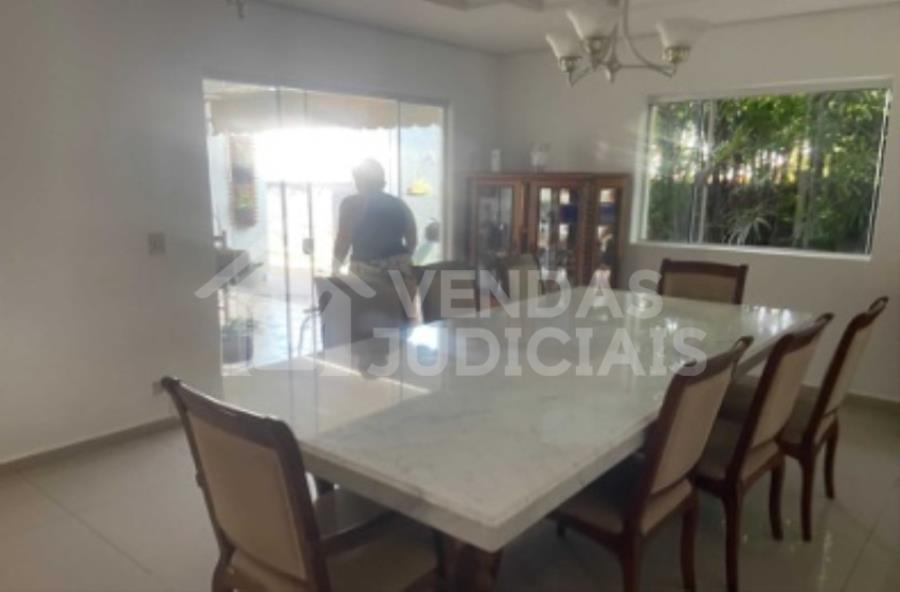 leilão condomínio colonial vale do sol tremembé Casa com 479,48m² no Condomínio Colonial Vale do Sol, localizado em Tremembé - SP, bairro Caminho Novo