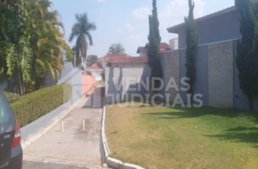 leilão condomínio colonial vale do sol tremembé Casa com 479,48m² no Condomínio Colonial Vale do Sol, localizado em Tremembé - SP, bairro Caminho Novo