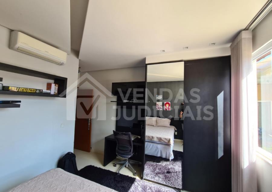 GOIANIA Casa Residencial com 360,85m² | Alto Padrão, localizado em Goiânia - GO