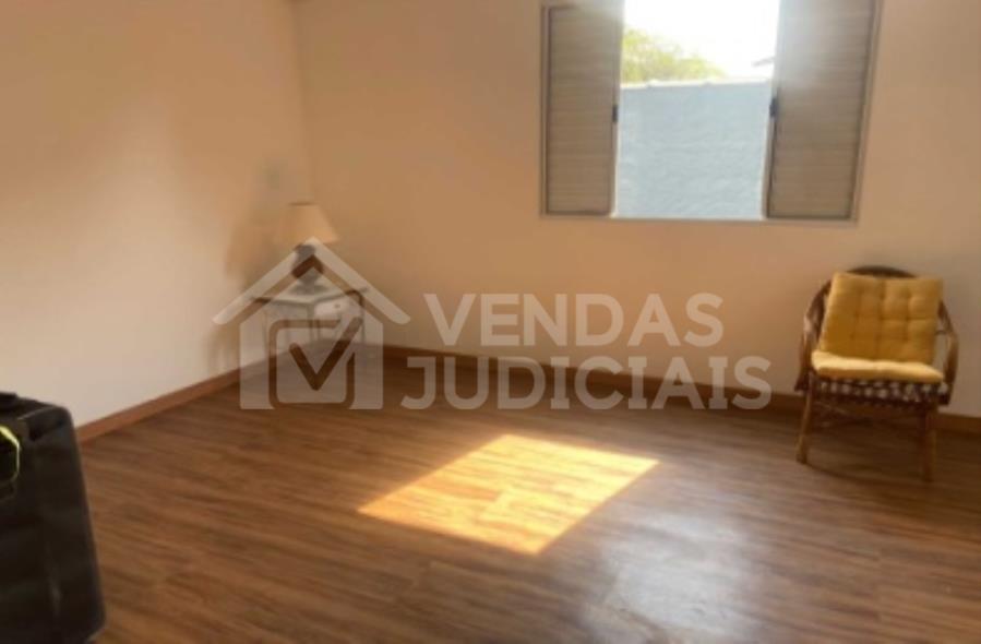 leilão condomínio colonial vale do sol tremembé Casa com 479,48m² no Condomínio Colonial Vale do Sol, localizado em Tremembé - SP, bairro Caminho Novo