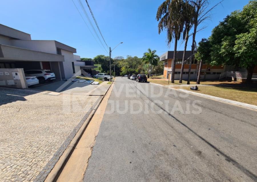 GOIANIA Casa Residencial com 360,85m² | Alto Padrão, localizado em Goiânia - GO