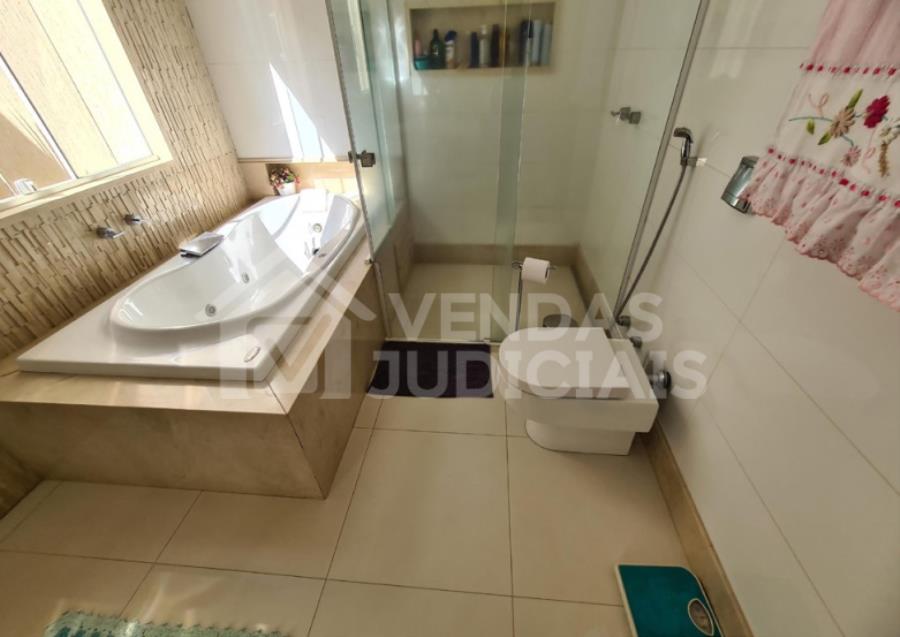 GOIANIA Casa Residencial com 360,85m² | Alto Padrão, localizado em Goiânia - GO
